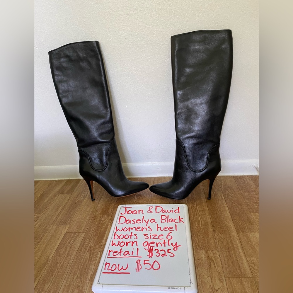 Joan and David Women’s heel boots black!